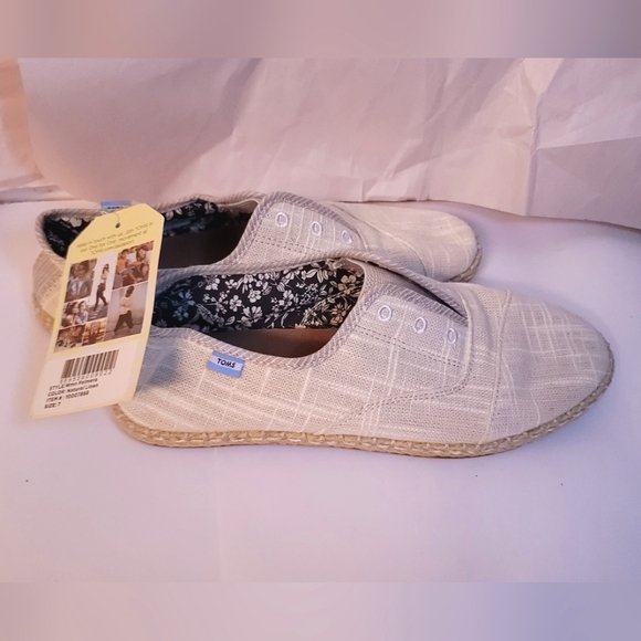 NWT Women's US 7 Linen TOMS Shoes, White, Palmera - Out Of Box - Picture 1 of 6